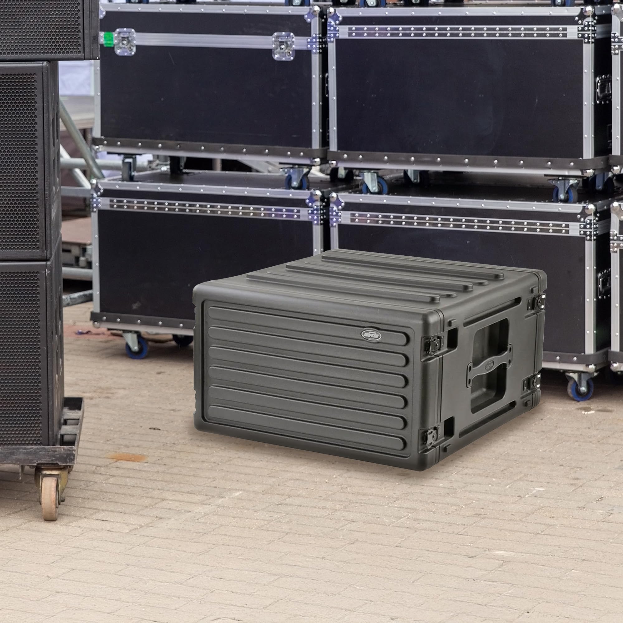 Amazon.com: SKB 6U Roto Rack Case - Durable Polyethylene Gear
